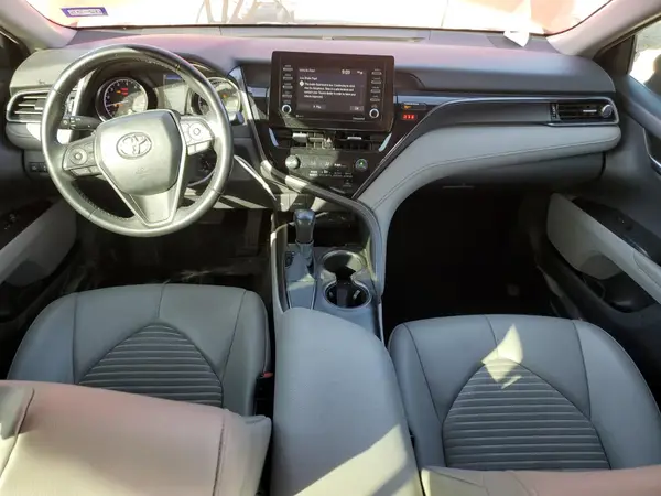 4T1G11AK6MU412449 2021 TOYOTA CAMRY - Image 8