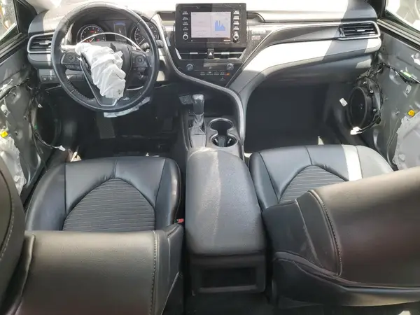 4T1G11AK6MU415884 2021 TOYOTA CAMRY - Image 8