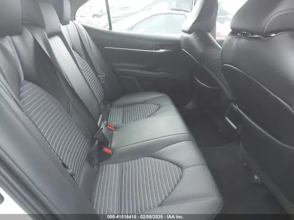 4T1G11AK6MU421930 2021 TOYOTA CAMRY - Image 8