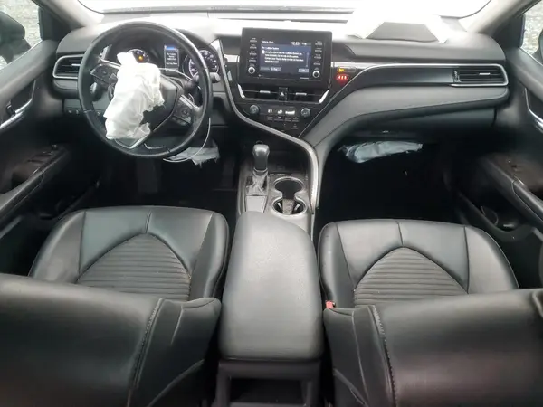 4T1G11AK6MU422527 2021 TOYOTA CAMRY - Image 8