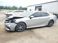 4T1G11AK6MU428196 2021 TOYOTA CAMRY