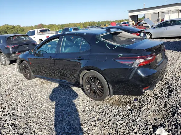 4T1G11AK6MU428764 2021 TOYOTA CAMRY - Image 2