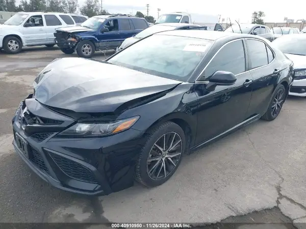 4T1G11AK6MU429297 2021 TOYOTA CAMRY - Image 2
