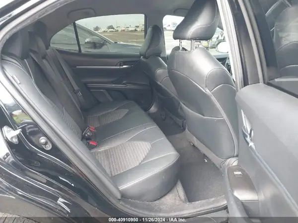 4T1G11AK6MU429297 2021 TOYOTA CAMRY - Image 8