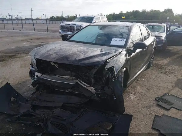 4T1G11AK6MU435472 2021 TOYOTA CAMRY - Image 2