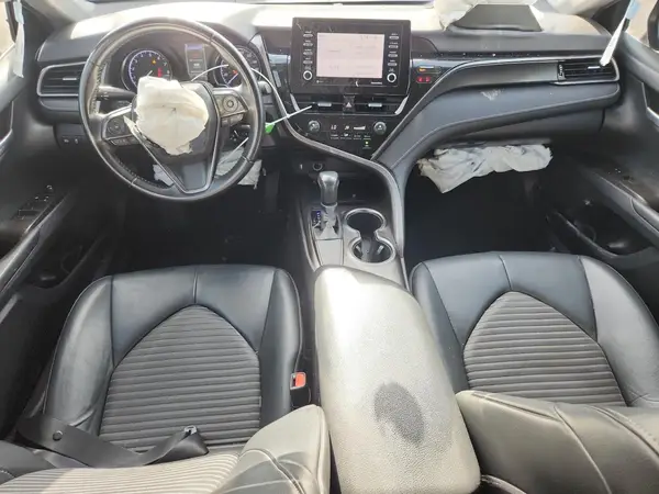 4T1G11AK6MU444270 2021 TOYOTA CAMRY - Image 8