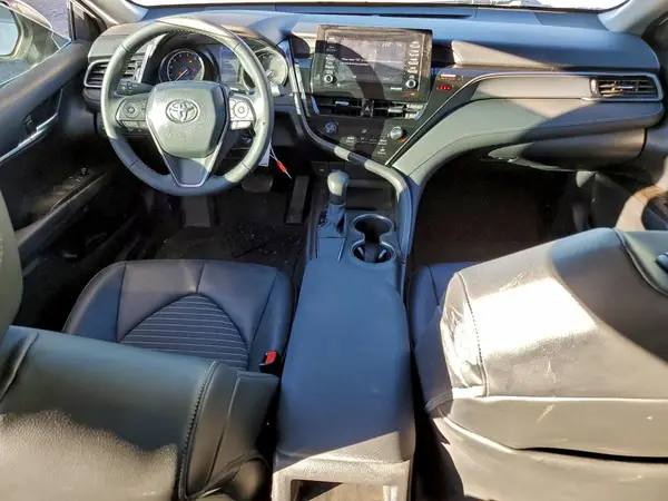 4T1G11AK6MU447878 2021 TOYOTA CAMRY - Image 8