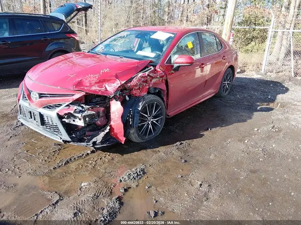 4T1G11AK6MU466835 2021 TOYOTA CAMRY - Image 2