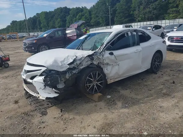 4T1G11AK6MU468262 2021 TOYOTA CAMRY - Image 2