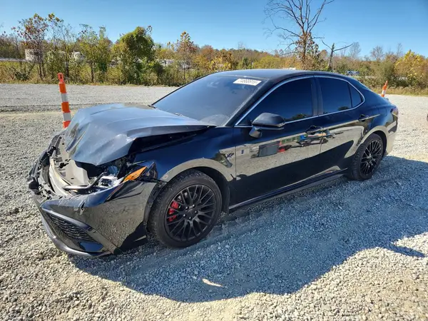 4T1G11AK6MU474983 2021 TOYOTA CAMRY - Image 1