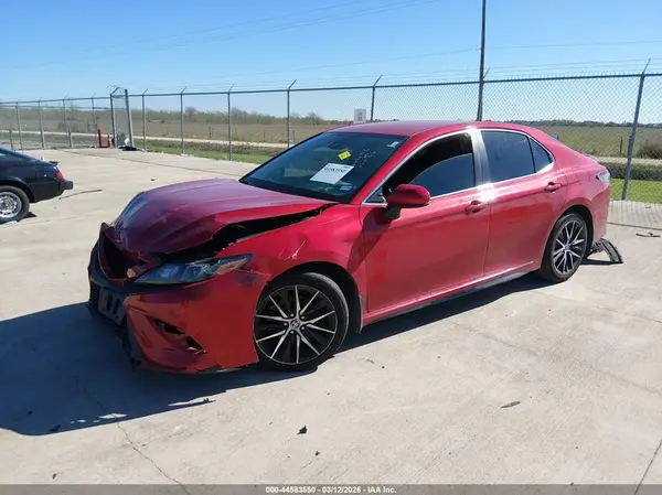 4T1G11AK6MU476796 2021 TOYOTA CAMRY - Image 2