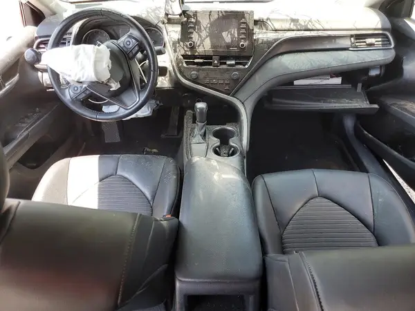 4T1G11AK6MU481044 2021 TOYOTA CAMRY - Image 8