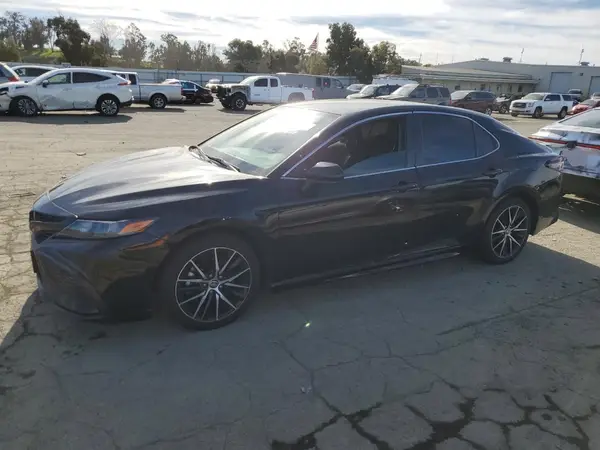 4T1G11AK6MU486289 2021 TOYOTA CAMRY - Image 1