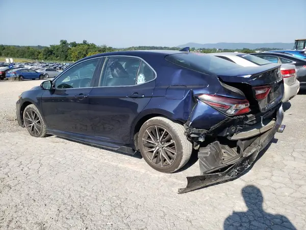 4T1G11AK6MU511885 2021 TOYOTA CAMRY - Image 2