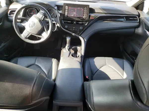 4T1G11AK6MU511885 2021 TOYOTA CAMRY - Image 8
