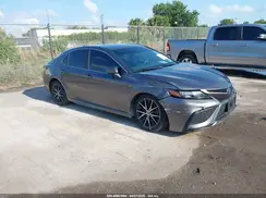 4T1G11AK6MU513572 2021 TOYOTA CAMRY