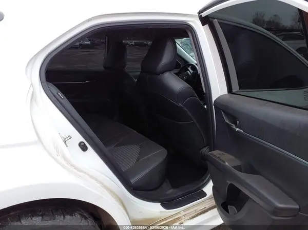 4T1G11AK6MU516035 2021 TOYOTA CAMRY - Image 8