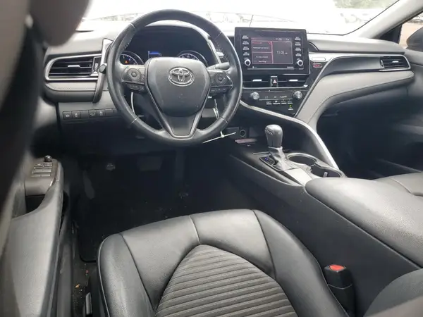 4T1G11AK6MU517265 2021 TOYOTA CAMRY - Image 8