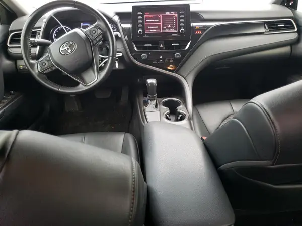 4T1G11AK6MU527164 2021 TOYOTA CAMRY - Image 8