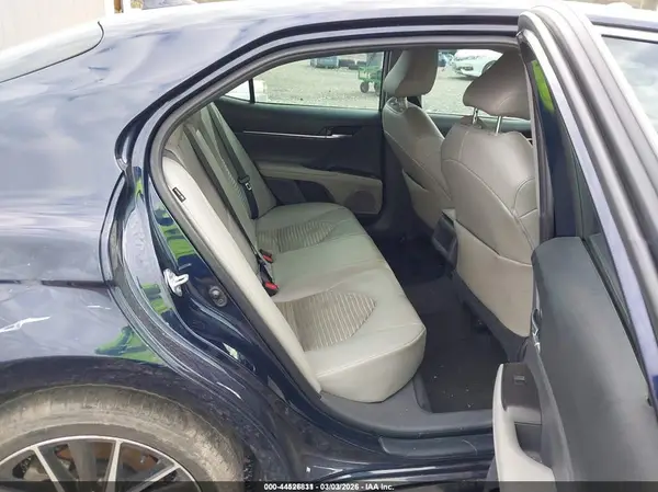 4T1G11AK6MU528895 2021 TOYOTA CAMRY - Image 8