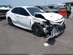 4T1G11AK6MU533532 2021 TOYOTA CAMRY