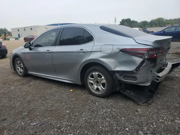 4T1G11AK6MU536222 2021 TOYOTA CAMRY - Image 2