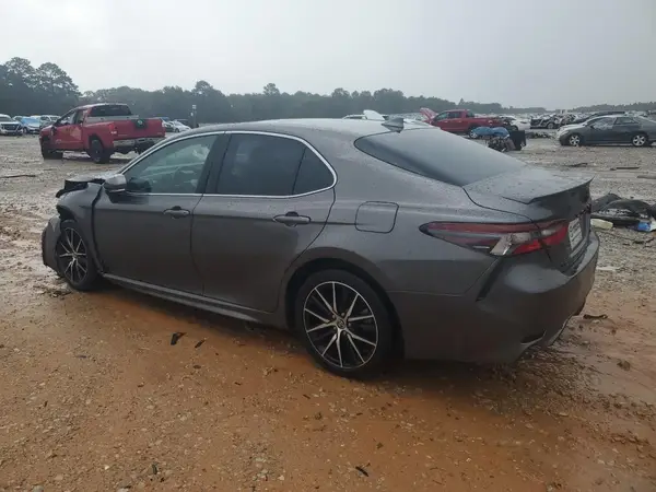 4T1G11AK6MU537371 2021 TOYOTA CAMRY - Image 2