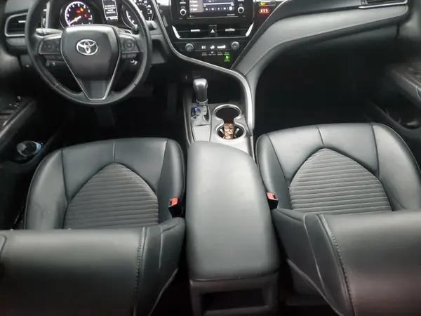 4T1G11AK6MU558480 2021 TOYOTA CAMRY - Image 8