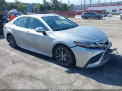 4T1G11AK6MU573528 2021 TOYOTA CAMRY