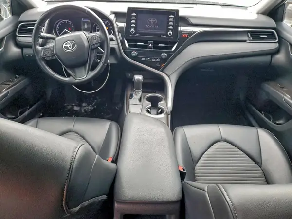 4T1G11AK6MU575506 2021 TOYOTA CAMRY - Image 8