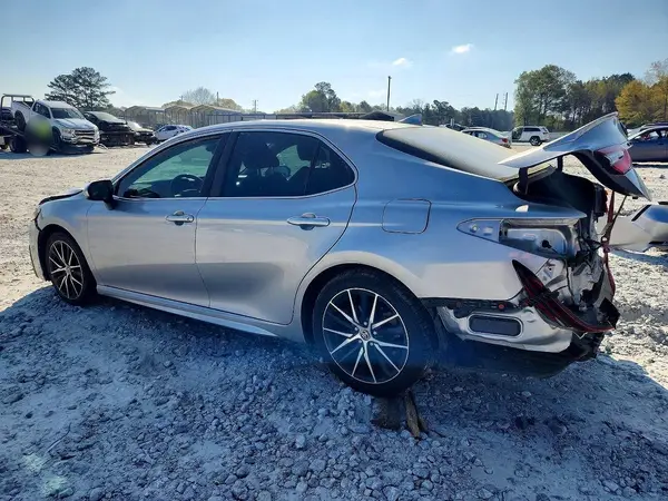 4T1G11AK6MU576414 2021 TOYOTA CAMRY - Image 2