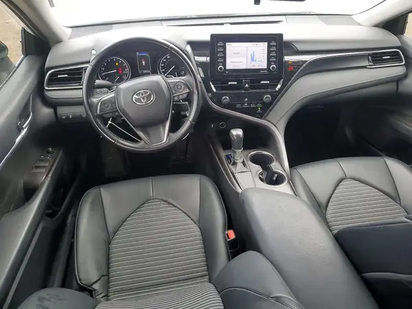 4T1G11AK6MU576963 2021 TOYOTA CAMRY - Image 8