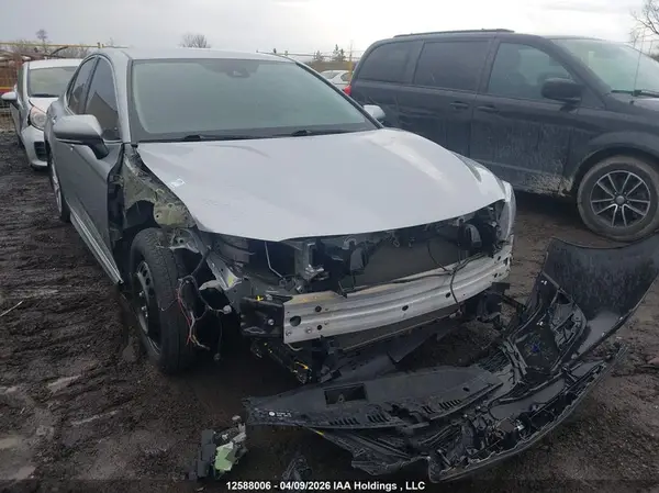 4T1G11AK6MU582732 2021 TOYOTA CAMRY - Image 1