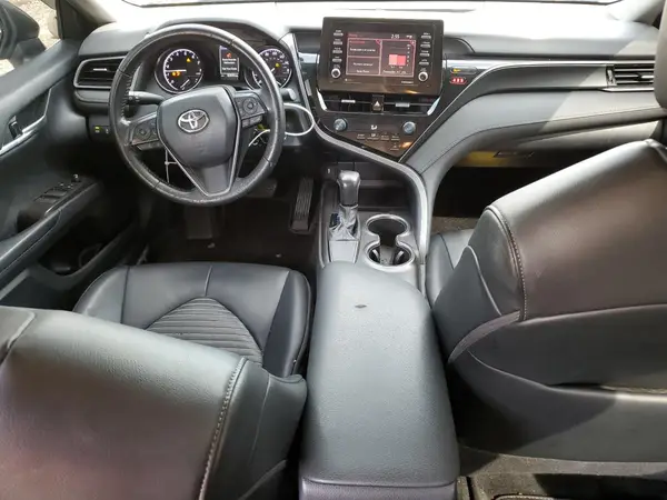 4T1G11AK6MU584075 2021 TOYOTA CAMRY - Image 8