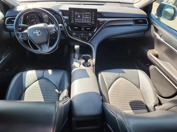 4T1G11AK6MU590975 2021 TOYOTA CAMRY - Image 8