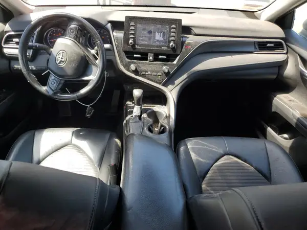 4T1G11AK6MU596307 2021 TOYOTA CAMRY - Image 8