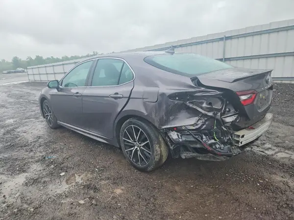 4T1G11AK6MU609153 2021 TOYOTA CAMRY - Image 2
