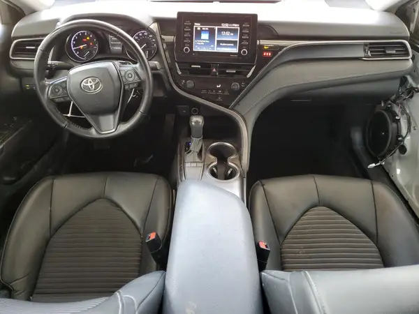 4T1G11AK6NU001103 2022 TOYOTA CAMRY - Image 8