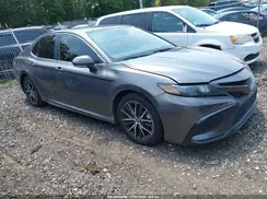 4T1G11AK6NU009783 2022 TOYOTA CAMRY