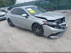 4T1G11AK6NU017656 2022 TOYOTA CAMRY