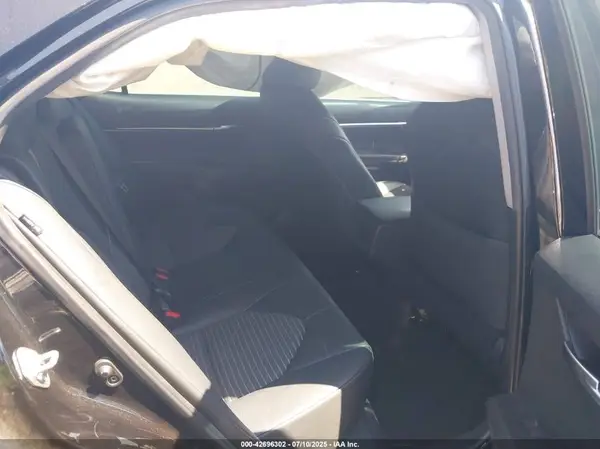 4T1G11AK6NU018712 2022 TOYOTA CAMRY - Image 8