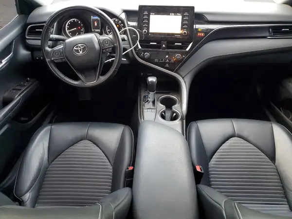 4T1G11AK6NU030066 2022 TOYOTA CAMRY - Image 8