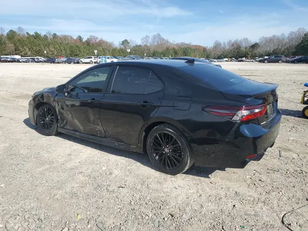 4T1G11AK6NU062564 2022 TOYOTA CAMRY - Image 2
