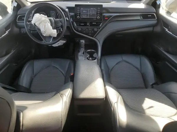 4T1G11AK6NU498704 2022 TOYOTA CAMRY - Image 8