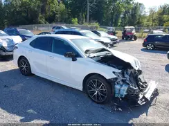 4T1G11AK6NU627105 2022 TOYOTA CAMRY
