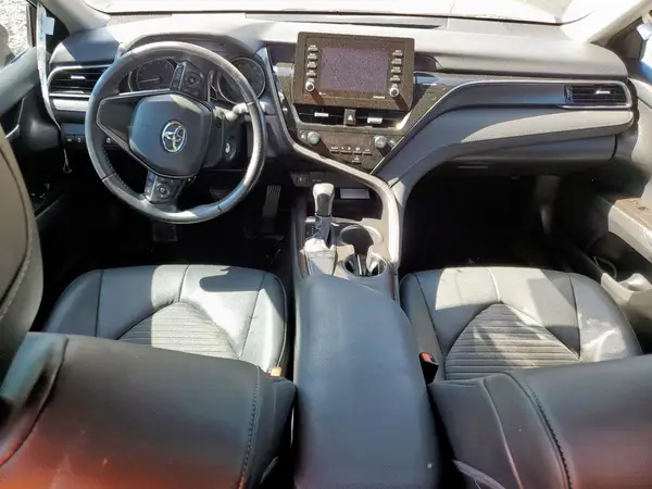 4T1G11AK6NU645510 2022 TOYOTA CAMRY - Image 8
