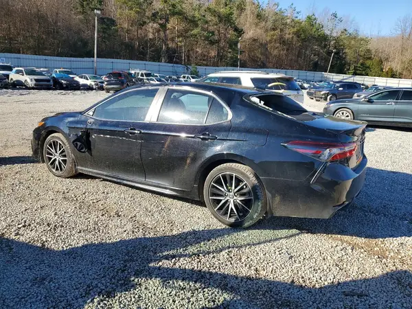 4T1G11AK6NU645944 2022 TOYOTA CAMRY - Image 2