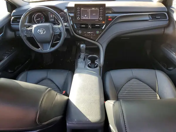 4T1G11AK6NU645944 2022 TOYOTA CAMRY - Image 8
