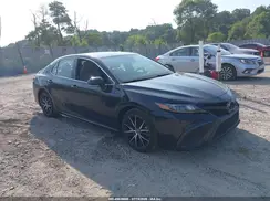 4T1G11AK6NU658015 2022 TOYOTA CAMRY