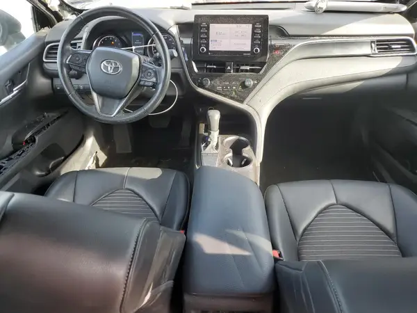 4T1G11AK6NU673145 2022 TOYOTA CAMRY - Image 8